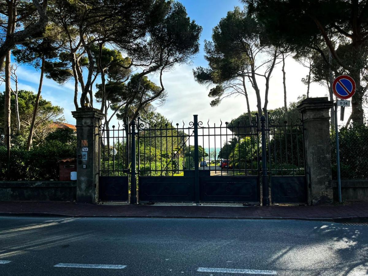Vila Villino La Fresia Castiglioncello Exteriér fotografie