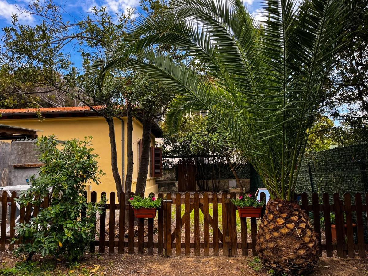 Vila Villino La Fresia Castiglioncello Exteriér fotografie
