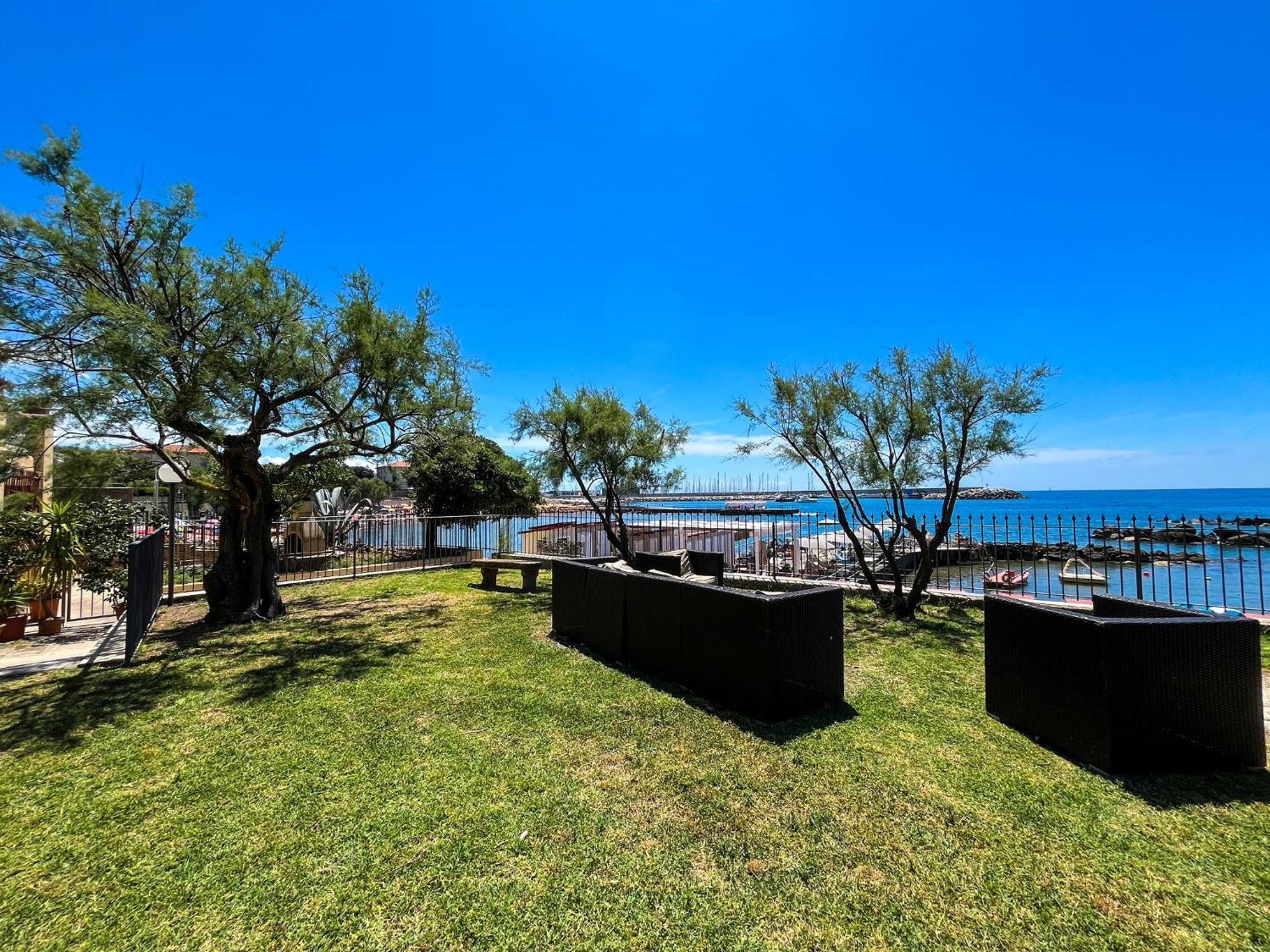 Vila Villino La Fresia Castiglioncello Exteriér fotografie
